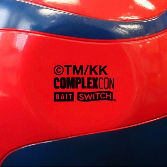 Takashi Murakami Mr. DOB with Complex Con DOB Kimikaikiki box - Picture 8 of 11